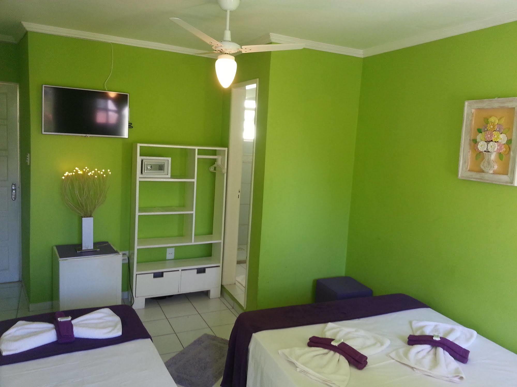 Hotel Pousada Papaya Verde Salvador Bagian luar foto